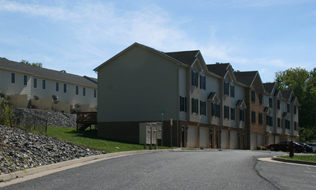 Ridgeview Townhomes in Broadway